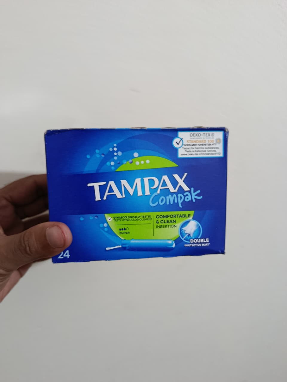 Tampax Compak Super Tampons with Applicator 24 Count - Image 2